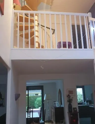 Belle Maison Familiale Avec Parking * Epron